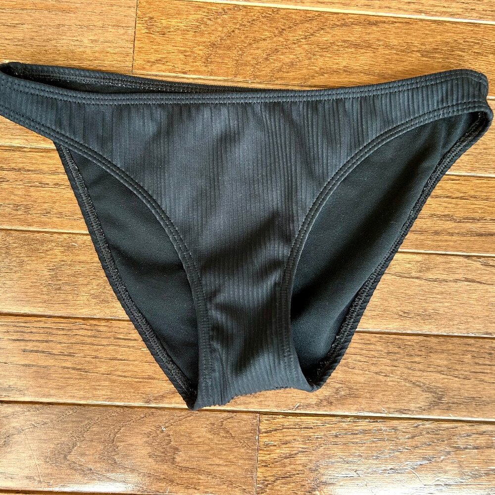 Black Hollister size XS bikini bottom, no holes or snags